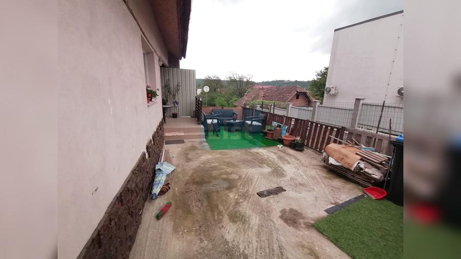 Casa cu curte 44mp, Turda Noua,2 camere, comision zero !! - 3