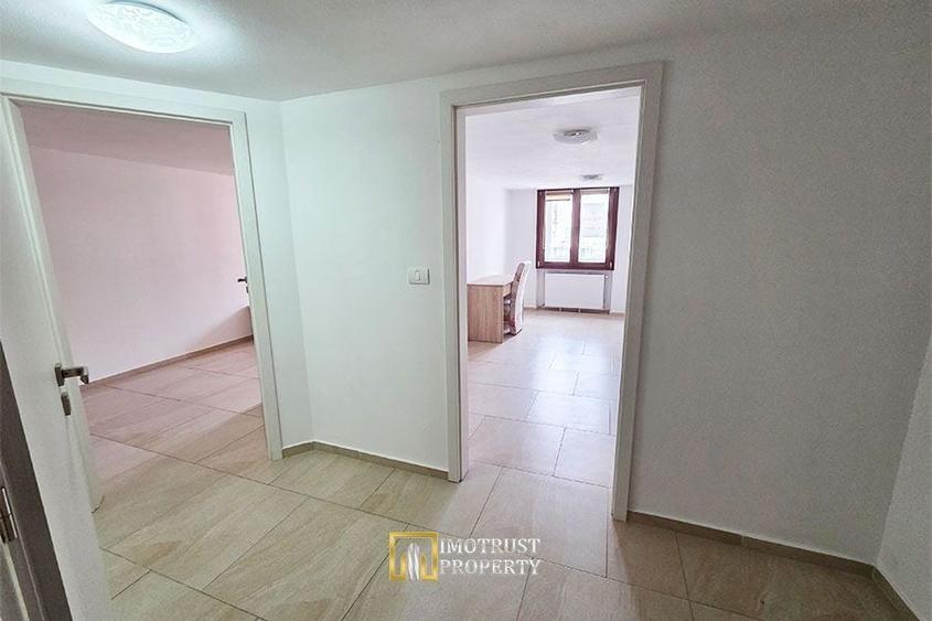 Apartament cu 5 camere decomandat în Ultracentral