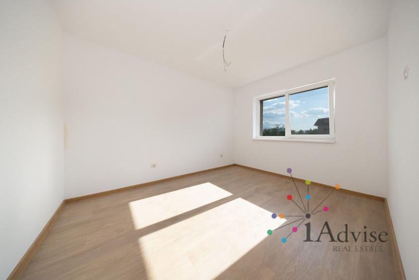 Apartament cu 3 camere decomandat în Sânpetru