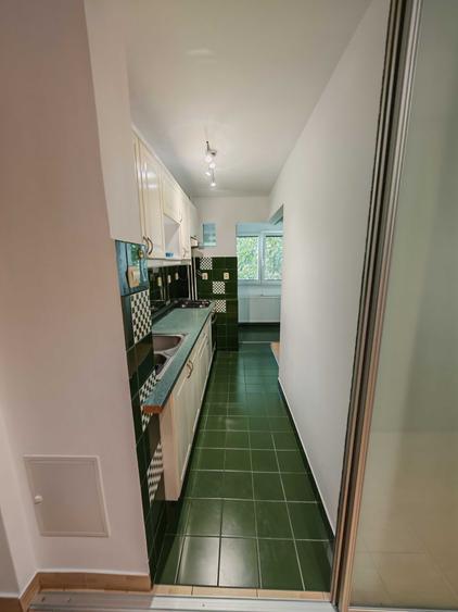 Apartament cu 2 camere decomandat în Dristor