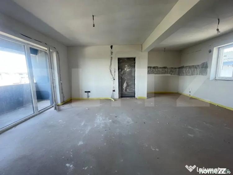 Apartament cu 3 camere decomandat în Apahida