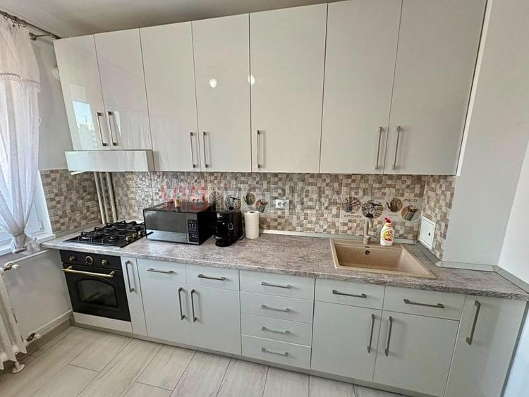 Apartament cu 3 camere decomandat în Militari
