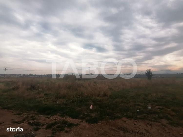 Teren intravilan de vanzare 3421 mp cu deschidere de 180 m Turnisor - 3