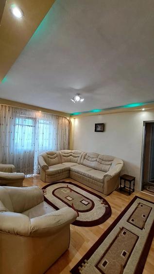 Apartament cu 2 camere semidecomandat în Scriitorilor