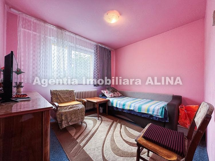 Apartament cu 2 camere decomandat în Micro 15