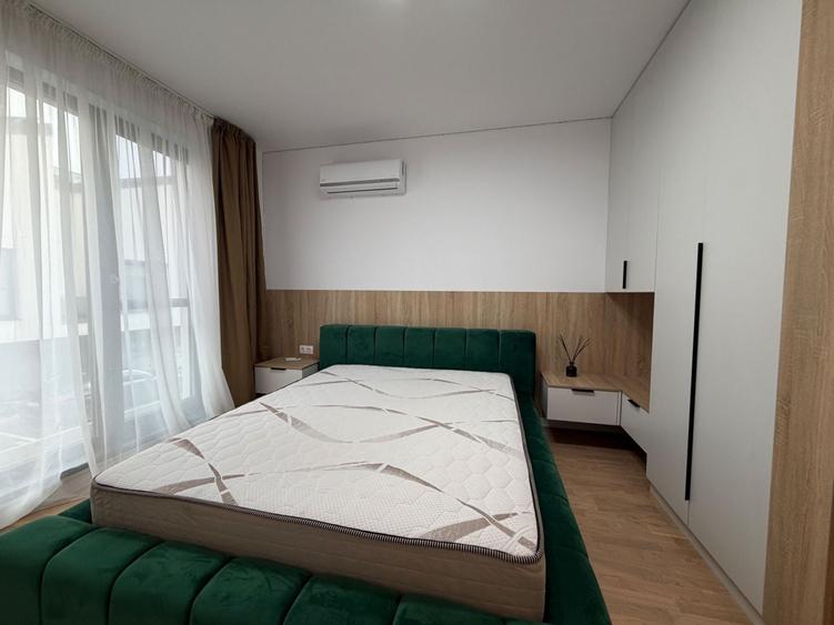 Casă cu 5 camere cu Canalizare în Pipera