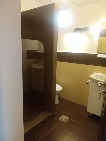 Garsonieră semidecomandată în Titan