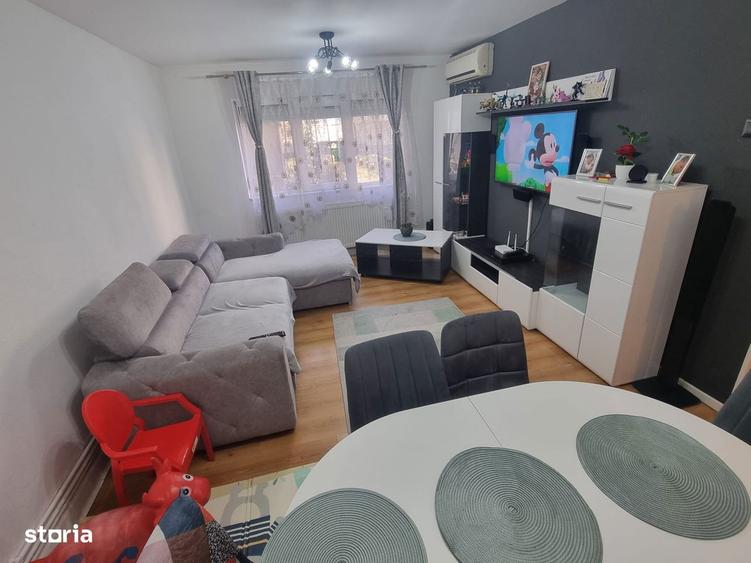 Apartament 3 camere decomandat,Deva-zona Al.Saturn - 7