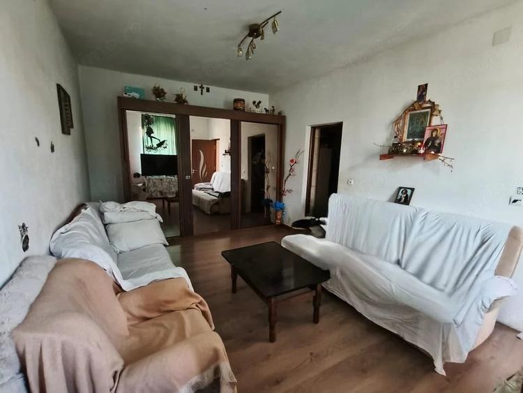 Casă cu 3 camere cu Teren 391 Mp în 1 Mai