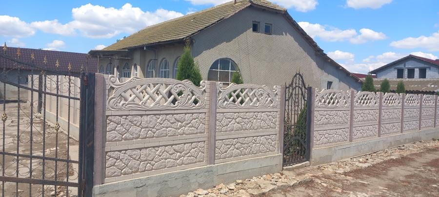 Casă individuală cu 3 camere cu Teren 5060 Mp în Ciobănița