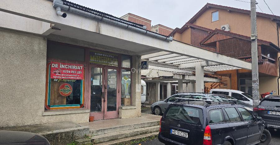 Inchiriez spatiu comercial in Deva, zona Dacia (in spatele scolii), Inchiriez spatiu comercial in Deva, zona Dacia (in spatele scolii),