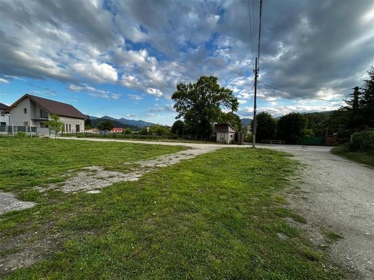 Teren  intravilan premium zona 0 in Talmaciu - 5