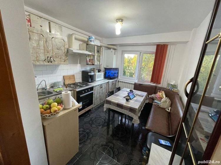 Vand Apartament 3 camere Curtea de Arges - 2