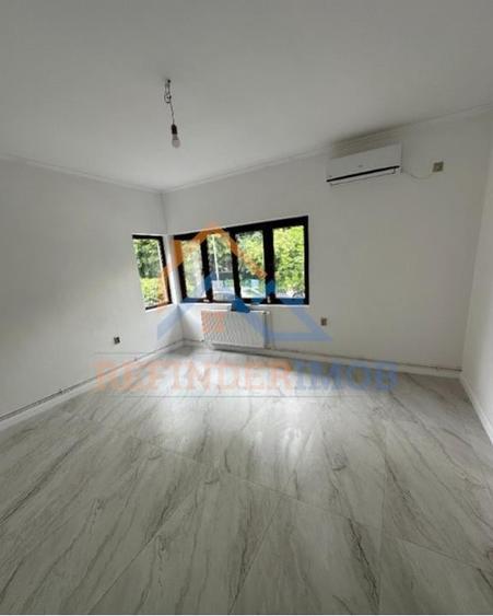 Apartament de vanzare 3 camere zona Tineretului - 4