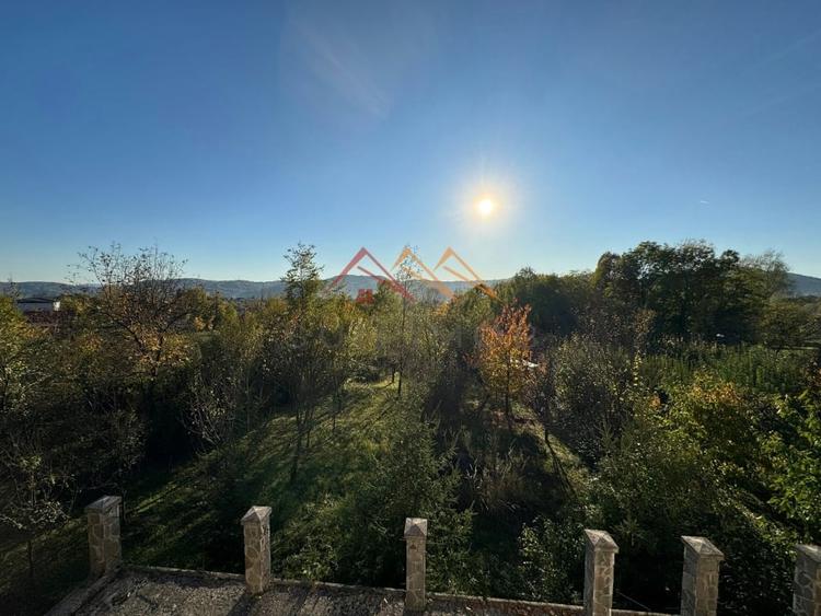 Vila S+P+E, priveliste deosebita, 6 camere, garaj, terasa, Cornu, PH - 3