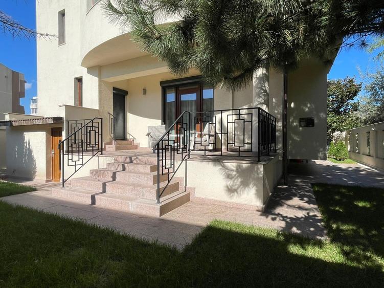 Faleza Nord - Universitate, Vila D+P+2 langa plaja, mobilata si utilata lux - 4