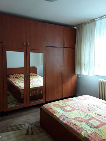 Pers. fizica ofer spre inchiriere apartament. 2 camere - 3