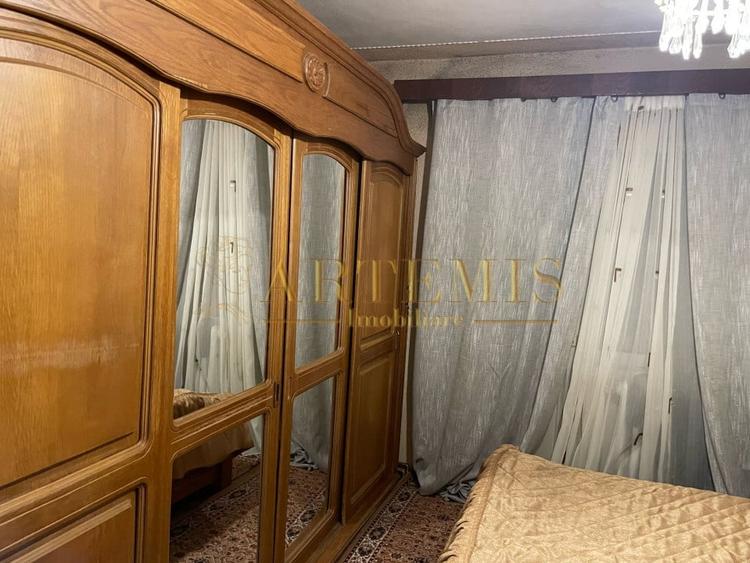 Apartament de 3 camere, decomandat, 67 mp., zona Stefan cel Mare. - 13