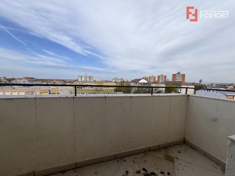 Apartament cu 3 camere, de vanzare, zona Dambovita - 11