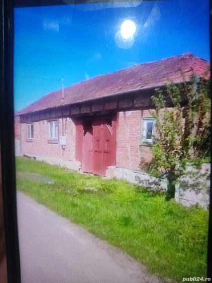 Vand casa la tara - 2
