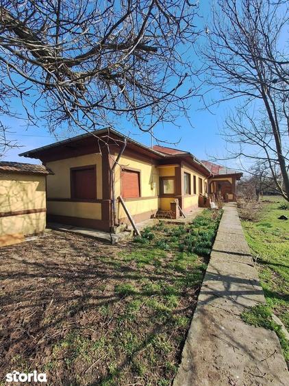Casa 6 camere Frumusani teren 1341 mp caramida - 3