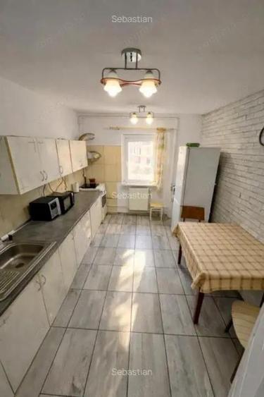 Apartament 4 camere Faleza Nord - 2