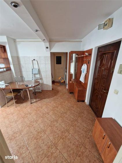 Apartament cu 2 camere decomandat în Steaua