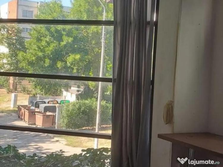 De inchiriat Spatii de birouri in Micro 16, Galati - 2