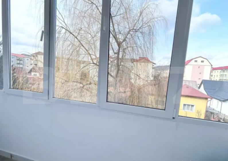 Apartament cu 3 camere, etaj 2, zona Calea Moldovei - 2