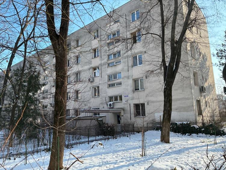 3 Camere I BASARABIA I Costin Georgian - 3