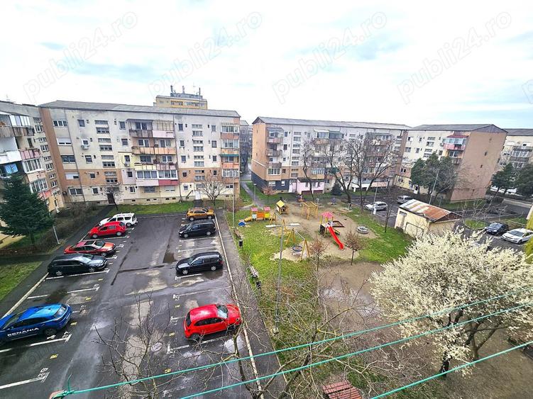 Aprtament cu 3 camere decomandate | Micro 17 | Strada Brasovului - 11