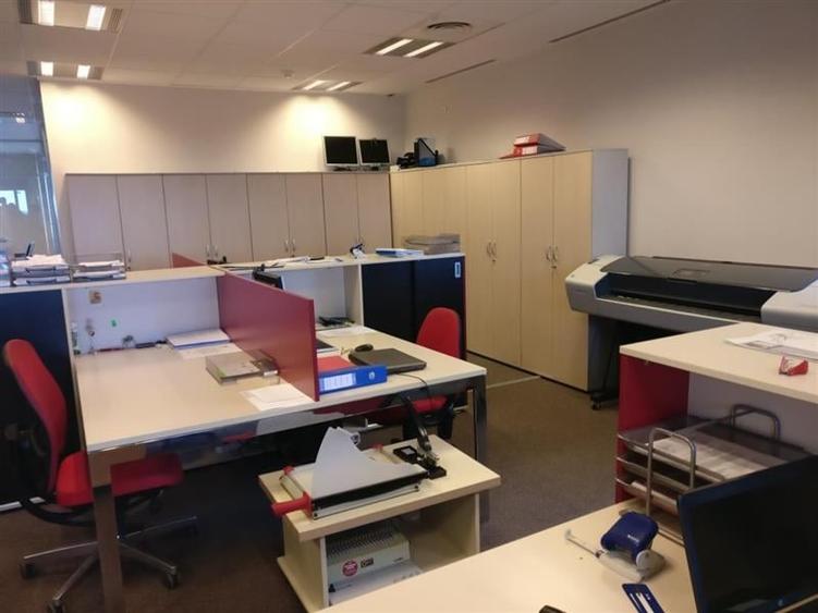 Cladire de birouri de vanzare - langa metrou Grozavesti - 3