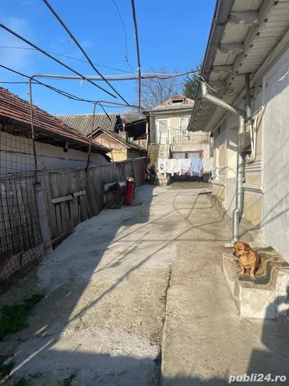 Vand casa in cartier - 1