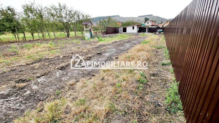 Casa 5 camere pe 1 nivel cu garaj si gard 176mp,1400mp teren - 8