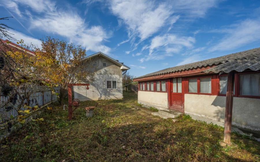 SNAGOV CENTRAL, CASA 144 MP, LOT 1000 MP! - 16