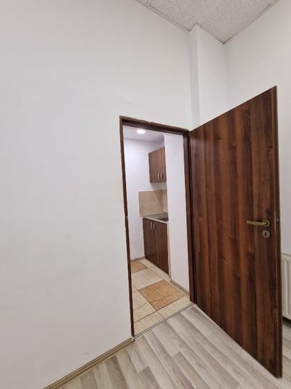 De închiriat spațiu comercial – 405 mp, parter, Calea Vitan nr. 242 Sector 3 - 11