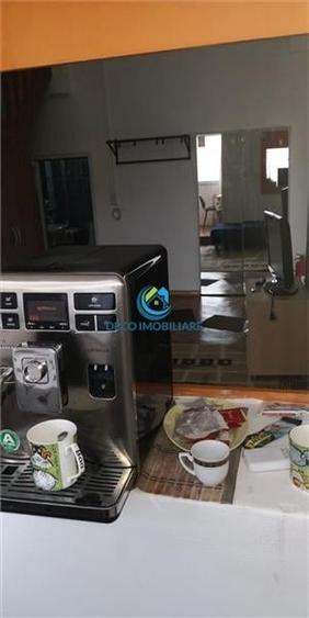 Apartament 3 camere, 95 mp pe doua niveluri cu terasa de 30 mp, Eroilor - 15