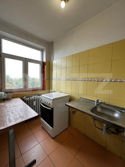 Garsoniera semidecomandata, 32 mp, zona Brazda - 2