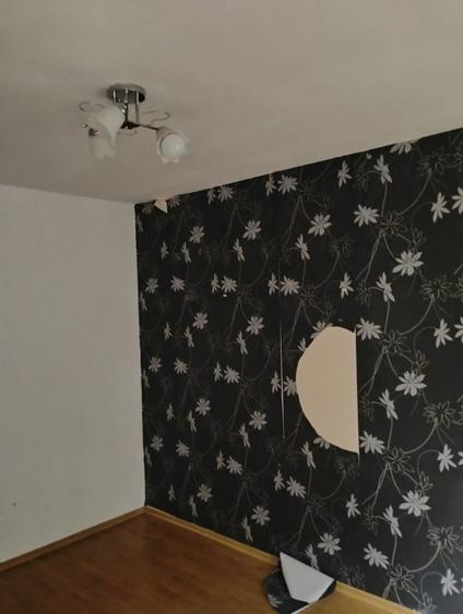 Vand apartament in Moinesti - 7