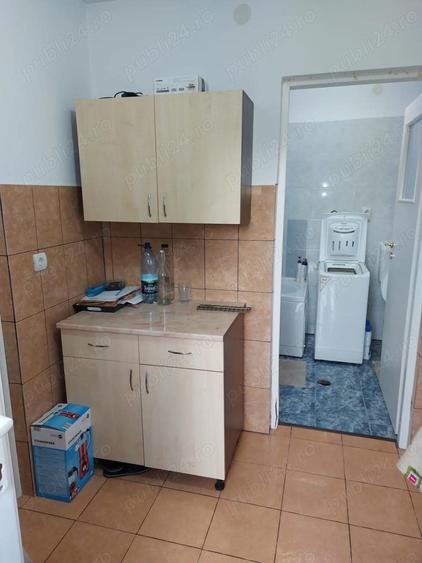 Proprietar, inchiriez apartament 1 camera la casa - 8