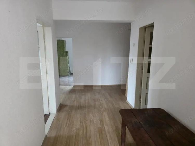 Casa 3 dormitoare, 1150 mp teren 59.000 - 10