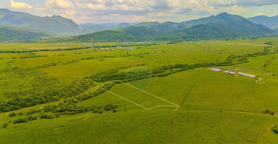 Teren 10,800mp Rasnov / Drumul DN73 - 36