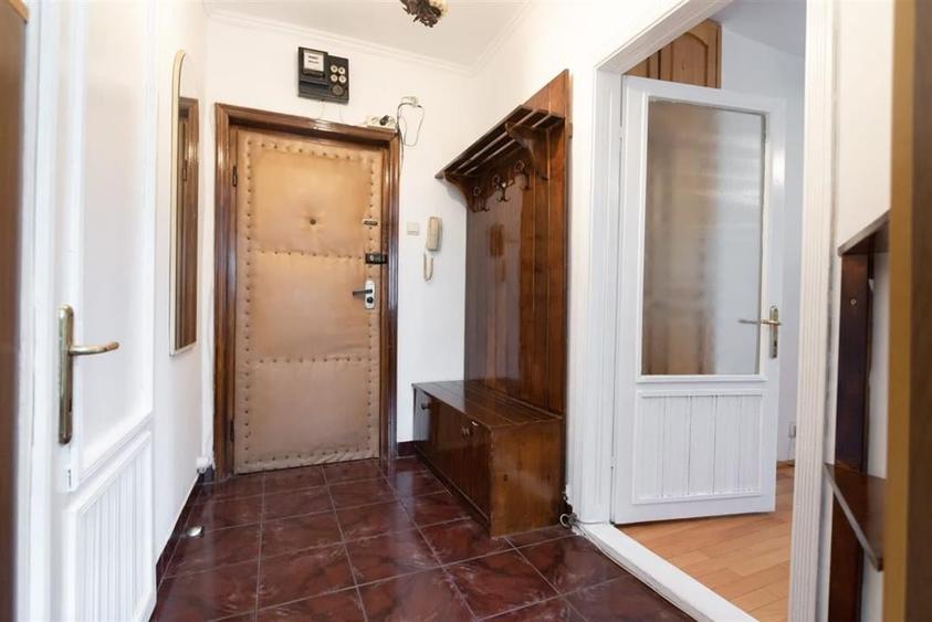 RECO . Apartament cu o camere Iosia . - 16