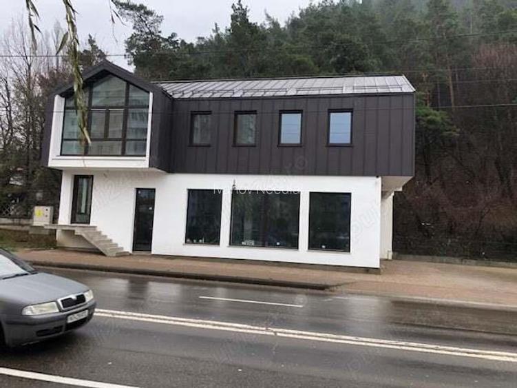 Inchiriez spatiu comercial parter