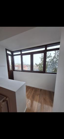 Vanzare apart 2 cam - 1