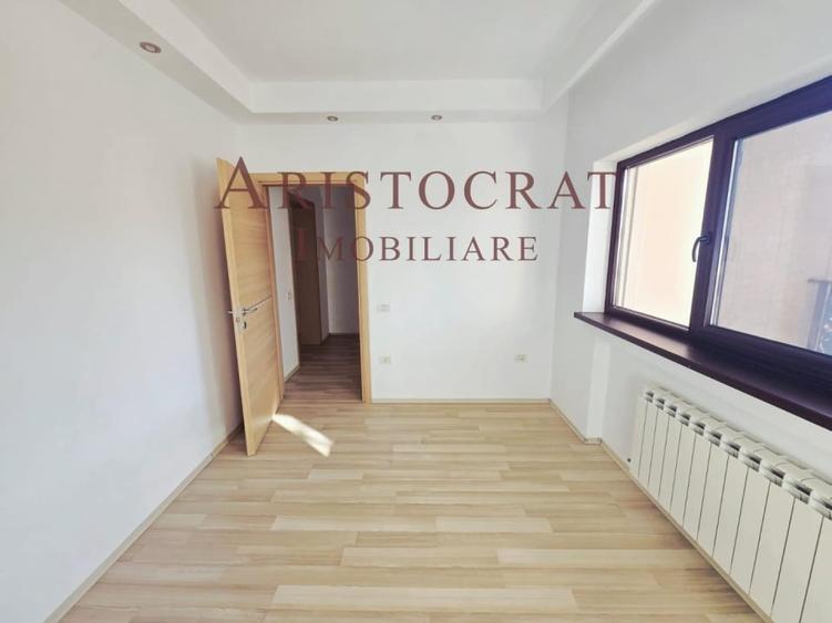 Inchirieri Case / Vile Paradisul Verde - 21