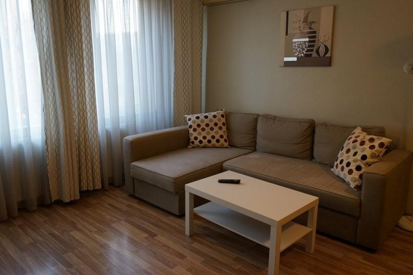 Apt. Calea Victoriei, Ateneul Roman, etaj 1, decomandat, bloc solid termoizolat - 10