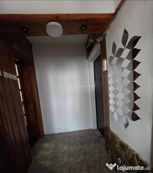 Apartament cu 2 camere decomandat în Unirii Sud