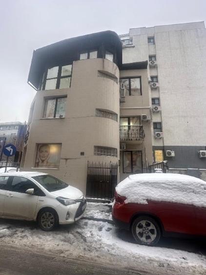 Vilă de închiriat ultracentral – Piața Victoriei - 12