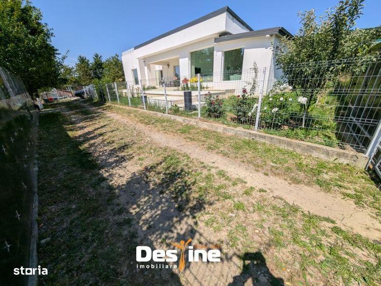 Casa sustenabila 196 mp cu design futurist, in natura, mobilata utilat - 10